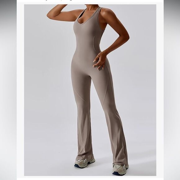 ReoRia Pants - Reoria Women's Full Body Sexy NWT Size L Elegant Taupe Jumpsuit